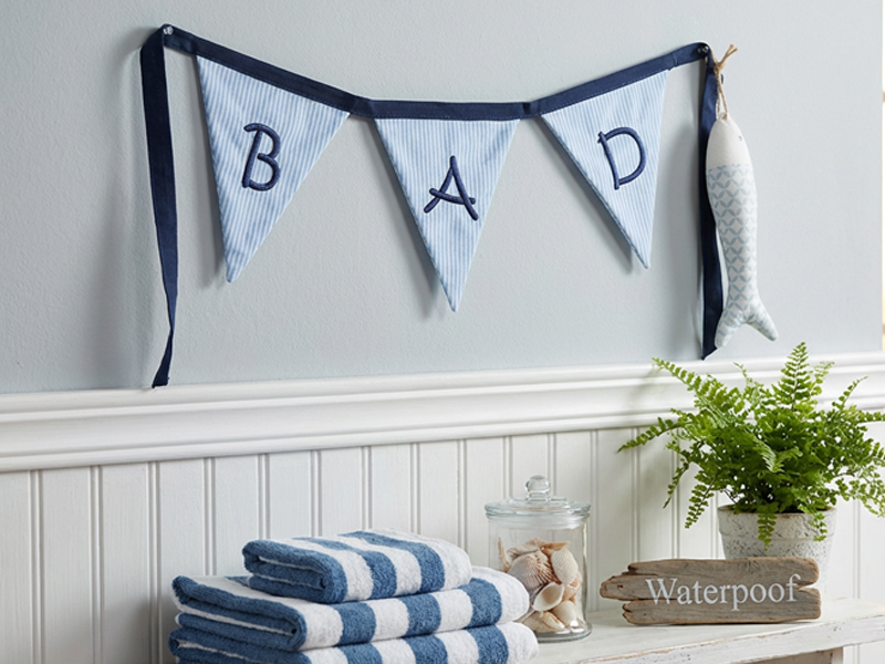 Preview: Wimpelkette mit Vollstick Buchstaben - ITH-Stickdatei